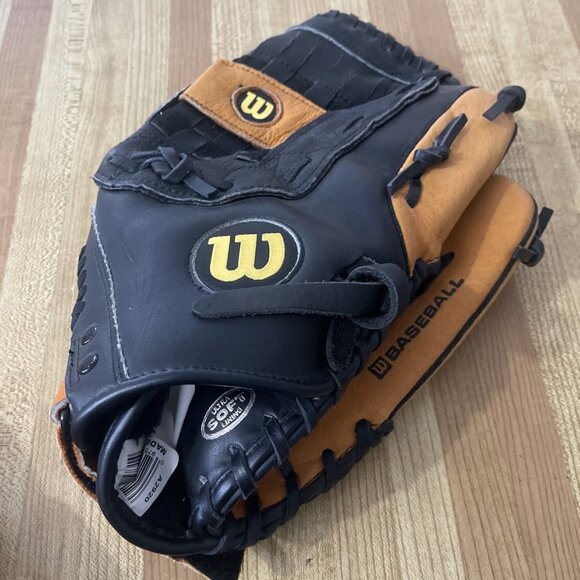 Wilson A350 MLB A2920 13" Left Hand Baseball Glove Custom Fit Ultra Soft Lining - Picture 2 of 12